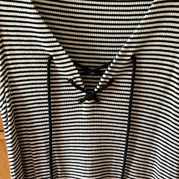 Striped Tank - Picture 2 of 4